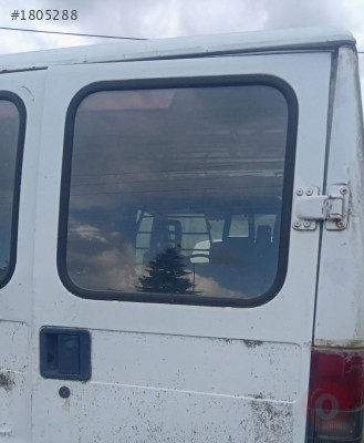 2001 citroen jumper çıkma sağ bagaj camı