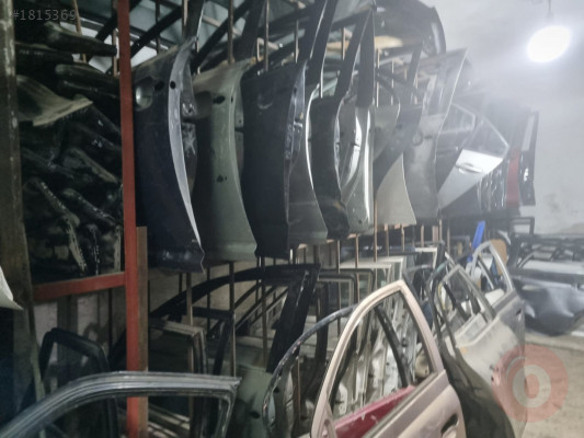 11-14 TOYOTA YARİS SAĞ ÖN KAPI