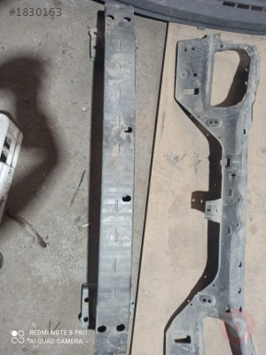 TOYOTA COROLLA 2002-2007 ARKA TAMPON DEMİRİ