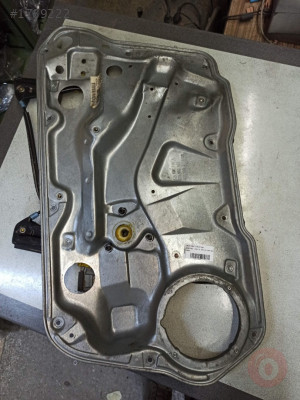 VW GOLF 4 ÖN CAM KALDIRMA MEKANİZMASI 1J4837756B