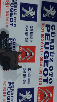 PEUGEOT 207 ORJİNAL ÇIKMA SİLECEK MOTORU