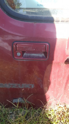 suzuki jimmy çıkma bagaj açma kolu