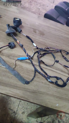 51871081 DOBLO GENİŞ AİLE ÖN SAĞ KAPI TESİSSATI