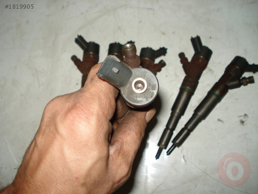 BMW ENJEKTÖR E39 E46 330D 530D X5 E53 730D M57D30 7785984