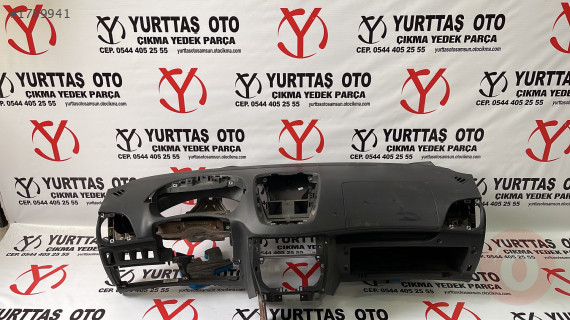 PEUGEOT 206+ PLUS ÇIKMA ORJİNAL TORPİDO “YOLCU AİRBAGLI”
