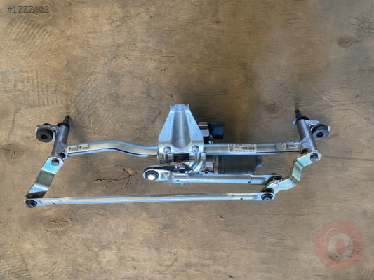 1T1955023A CADDY ÖN CAM SİLECEK MOTORU SIFIR
