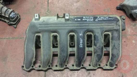BMW E 39 ÇIKMA ORJİNAL EMME MANİFOLDU