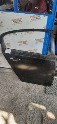 Opel Vectra sağ arka kapı sacı 2006 2012
