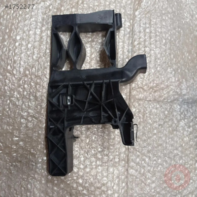 4G8805607A FAR DESTEK BRAKETİ SOL AUDİ A7