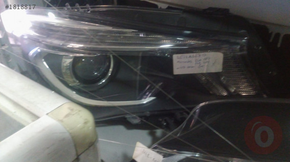 MERCEDES CLA SAĞ FAR  ÇIKMA ORJİNAL PARÇALAR