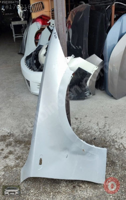 F20 Sağ Ön Çamurluk