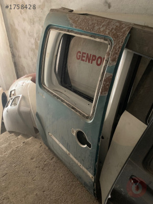 FİAT DOBLO ÇIKMA ORJİNAL SAĞ ÖN KAPI
