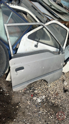 Mitsubısh L300 sağ ön kapı çıkma