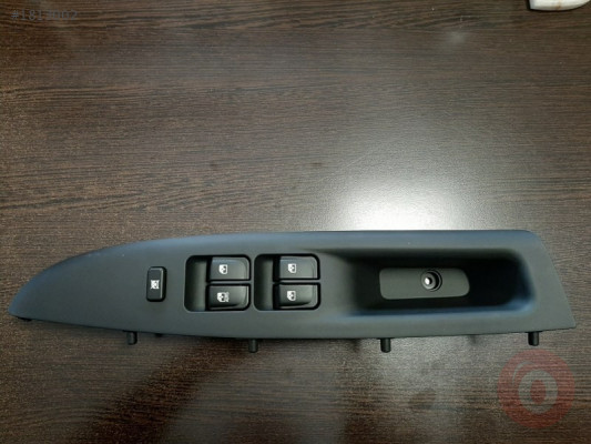 HYUNDAİ İ20 CAM DÜGMESİ TAKIMI 2009-2014 ORJİNAL SIFIR ÜRÜN