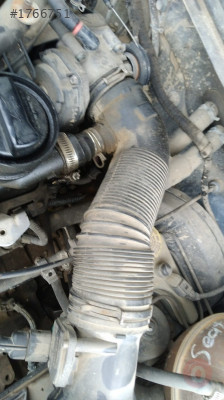 seat ıbiza cordoba çıkma hava filtre borusu