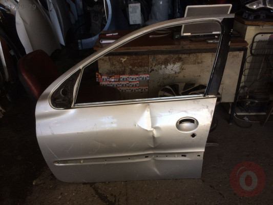 Peugeout 206 sol  ön kapı çıkma