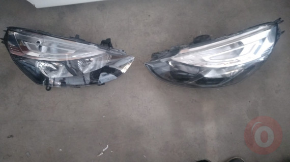 Renault clio 4 çıkma sağ-sol ön far