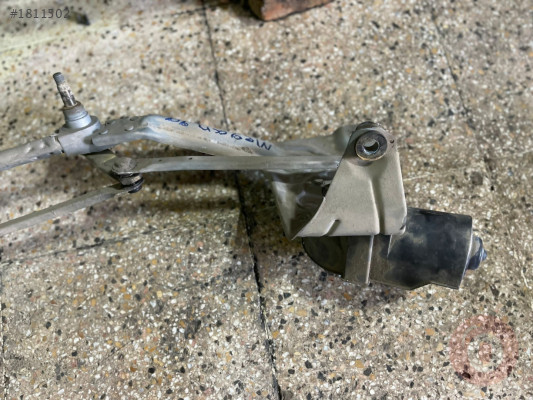 1999 MEGANE 1 ÖN CAM SİLGİ MOTORU ORJ ÇIKMA