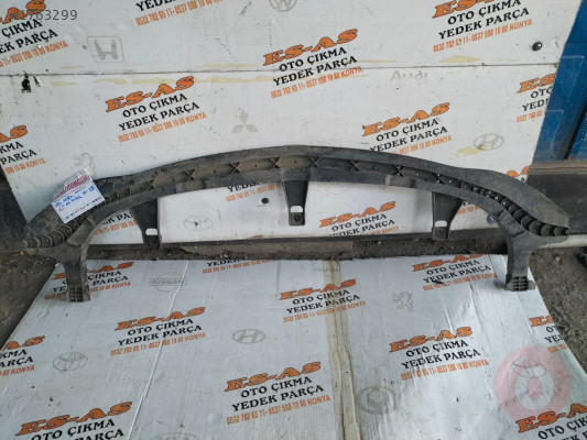 Opel Astra J ön tampon destek 2011-2015