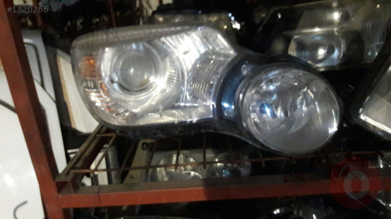 Skoda yeti sağ far çıkma parçalar