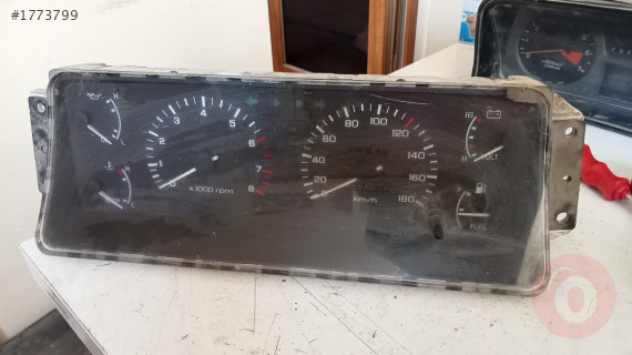 Hyundai accent çıkma kilometre saati