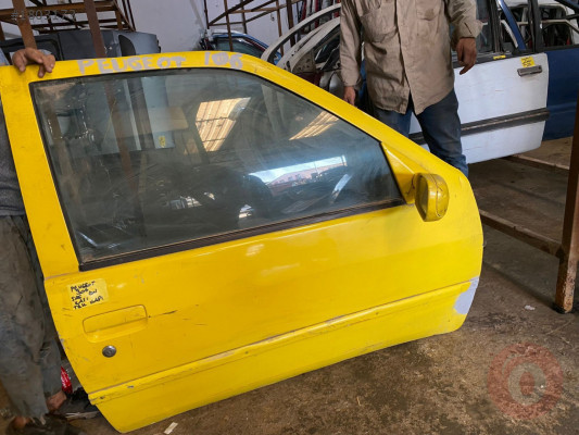 PEUGEOT 306 SAĞ ÖN KAPI DIŞ AÇMA KOLU TEK KAPI ARAÇ