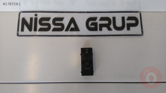 NİSSAN MİCRA ÖN SAĞ CAM AÇMA DÜĞMESİ SIFIR 2002- 25411-JA02A