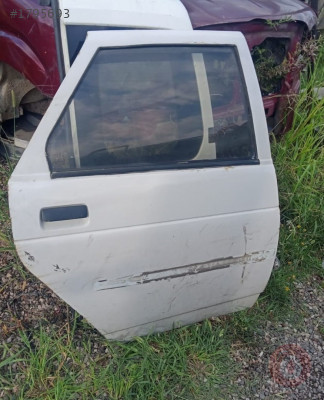 lada vega çıkma sağ arka kapı kolu