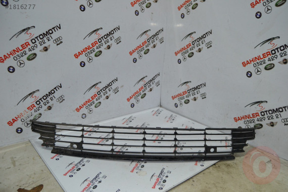 VOLSWAGEN CC ORTA IZGARA 3C8853677G