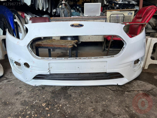2020 FORD COURİER ÖN TAMPON ÇIKMA
