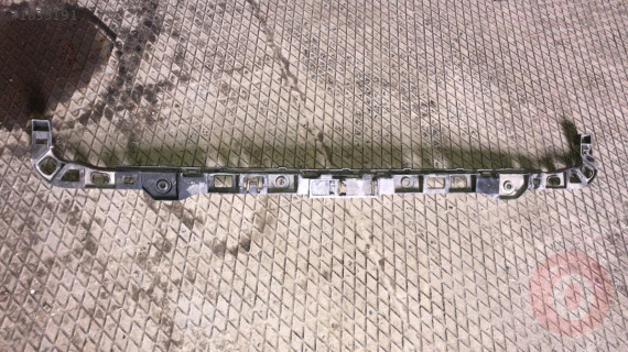 VOLKSWAGEN GOLF 6 ARKA TAMPON ORTA BRAKET 2009-2012