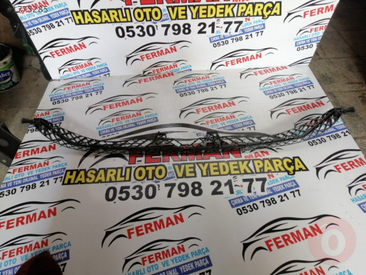 B8 ÖN PANJUR BRAKETİ