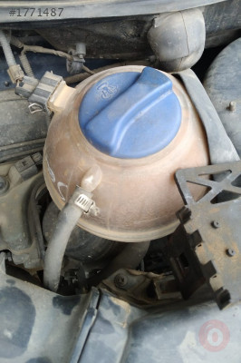 2001 model seat ibiza 16v akl çıkma su genleşme bidonu
