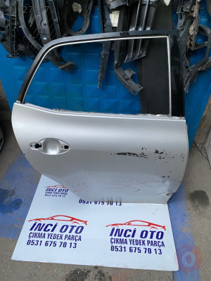 2012 Toyota Auris Sag Arka Kapı Çıkma Temiz