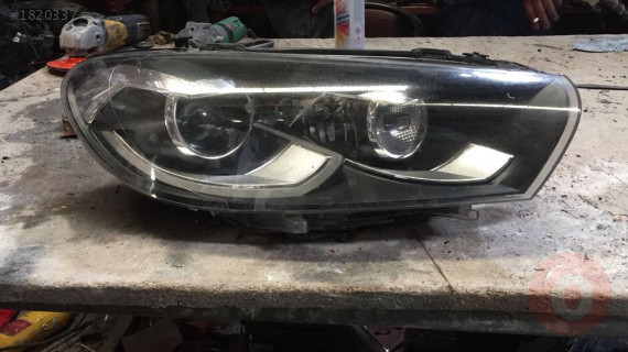 Volkswagen scirocco sağ far çıkma parçalar