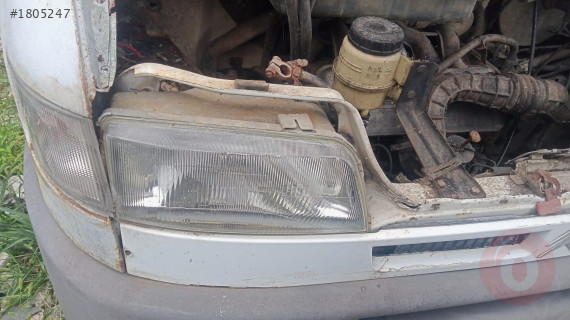 2001 citroen jumper çıkma sağ far