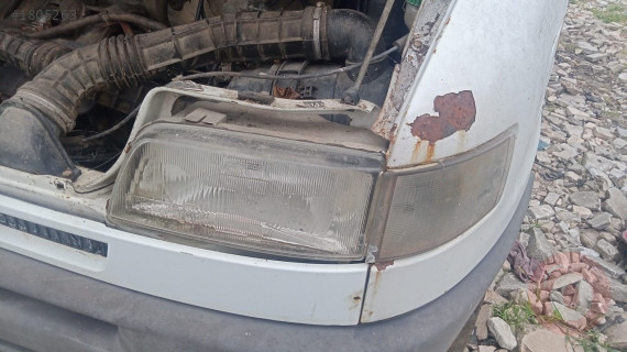 2001 citroen jumper çıkma sol far