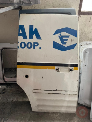 Ford Connect sağ sürgülü kapı kapalı kasa