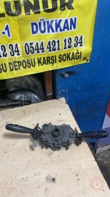 RENAULT LAGUNA 1 SİNYAL KOLU