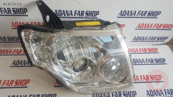100 87875 Mitsubishi Pajero 4 Sağ Far