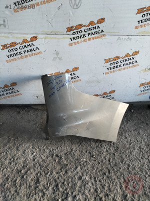 Ford Courier sağ arka tampon köşesi 2014 2020