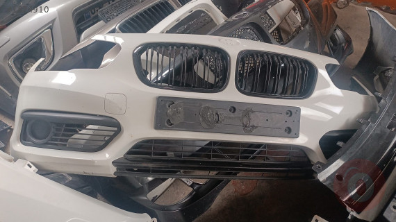 Bmw F20 1 serisi dolu ön tampon çıkma