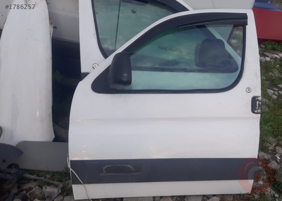 1998 citroen berlingo 1.9 çıkma sol ön kapı