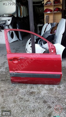 FORD FUSİON SAĞ ÖN KAPI