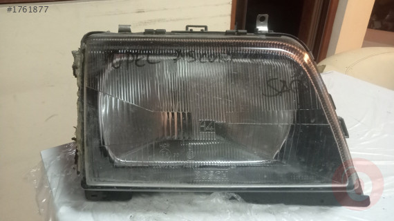 Opel ascona C çıkma sağ ön far