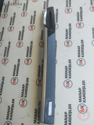 BMW 7 F01-F02 İÇ KAPI ÇITASI ÖN SAĞ 9115534