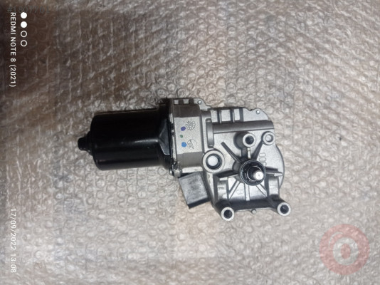 5NN955023/5NN955023B/5NN955119 ÖN SİLECEK MOTORU TİGUAN 2018