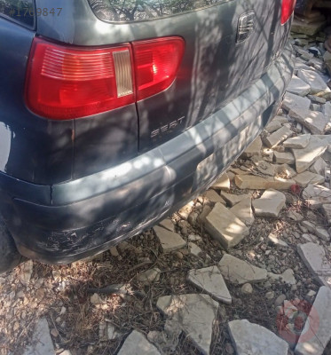 2001 seat ibiza 16v akl çıkma arka tampon