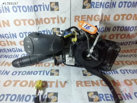 DACİA DUSTER SİNYAL KOLU 8200792586T