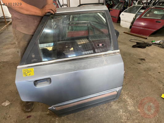 FORD SCORPİO SAĞ ARKA KAPI DOLU ORJİNAL ÇIKMA 1990-1995